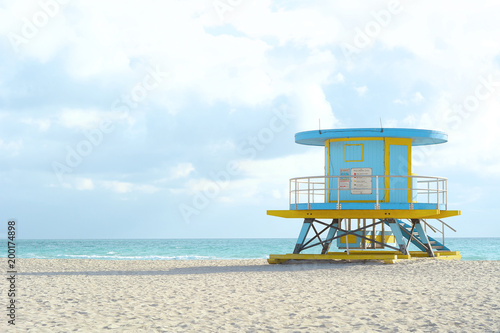 beach and Lifeguard Tower in South Beach, Miami © Iluros