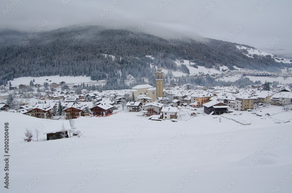The center of Padola in winter