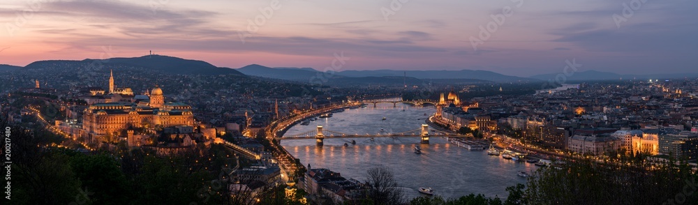 Obraz premium Budapest Sunset