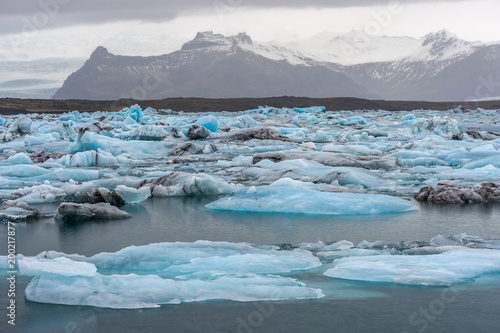 Islanda, la terra dei vichinghi. Iceberg nella baia dei ghiacci (lago Jokulsarlon).