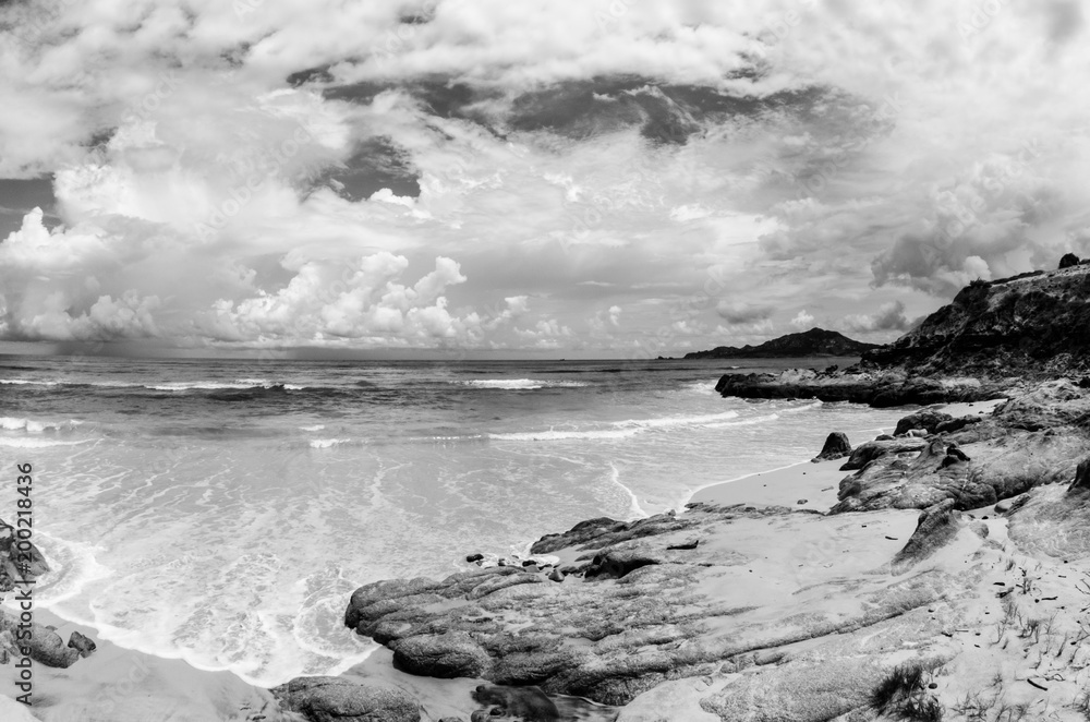 Obraz premium Scenics from the bay of Cabo Pulmo, where the desert meets the sea, Baja California sur Mexico.