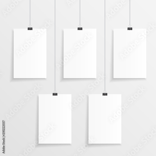 Five hanging blank paper with clips and string in vertical direction. Empty 5 step infographic illustration.