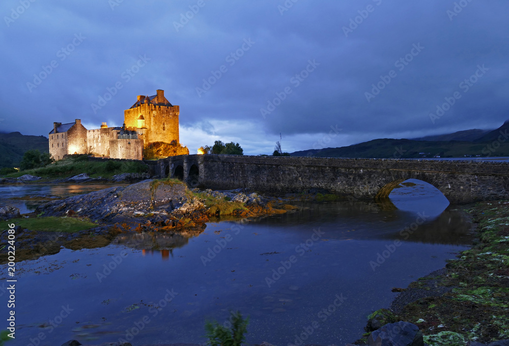 Scotland, Eilean Donan Castle in Loch Duich
