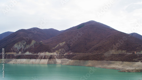 Wallpaper Mural Жинвальское водохранилище, Грузия. Torontodigital.ca