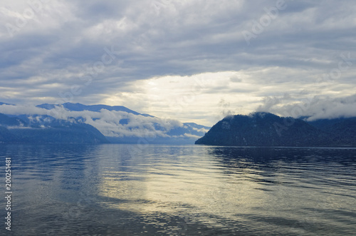 Obraz na płótnie Siberia. Teletskoe lake, view of Cape Kuwan w salonie