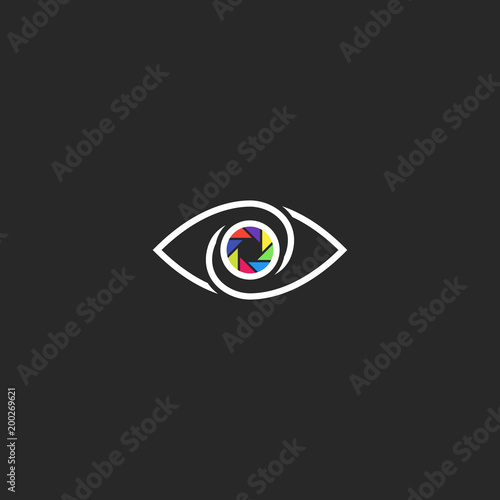 The human eye logo, photographer or photo studio logotype, the pupil in the form of the lens aperture
