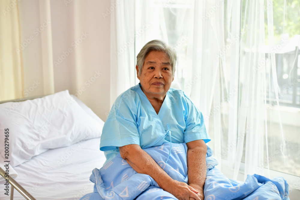 Patient Concept, Grandma's in the hospital, Waiting for someone to visit. Patient Concept, Grandma's in the hospital, Waiting for someone to visit.