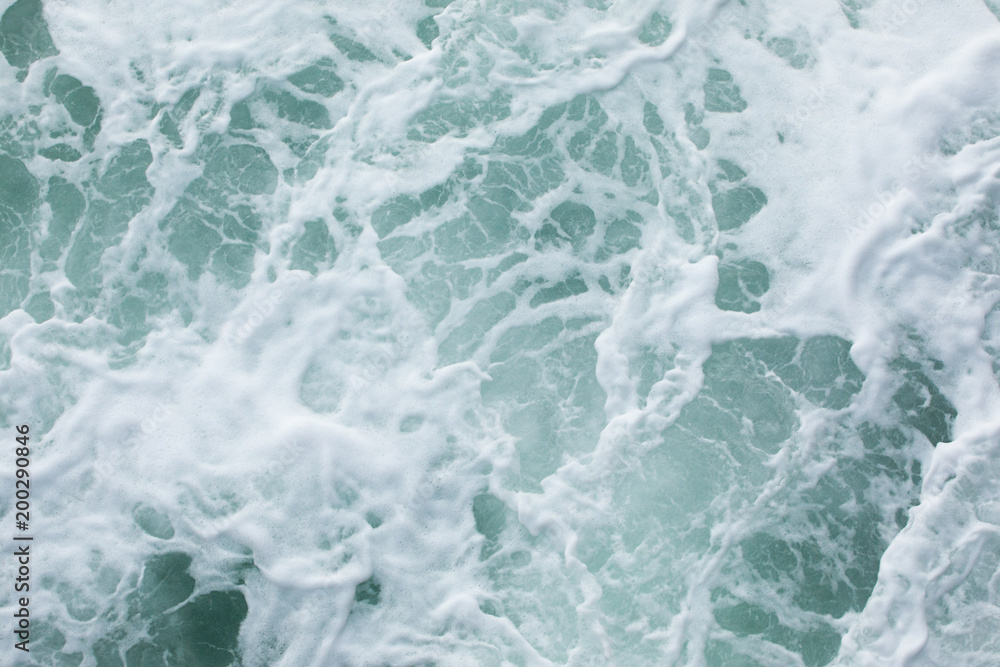 Obraz premium Waves splashing onto rocks, rocky coastline, South China Sea, Guangdong province, China