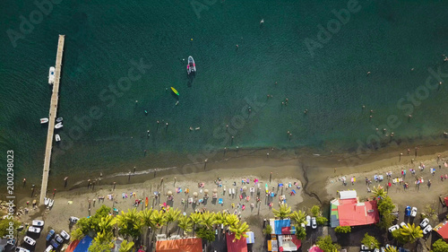 Cuadro en lienzo plage des caraîbes vue du ciel