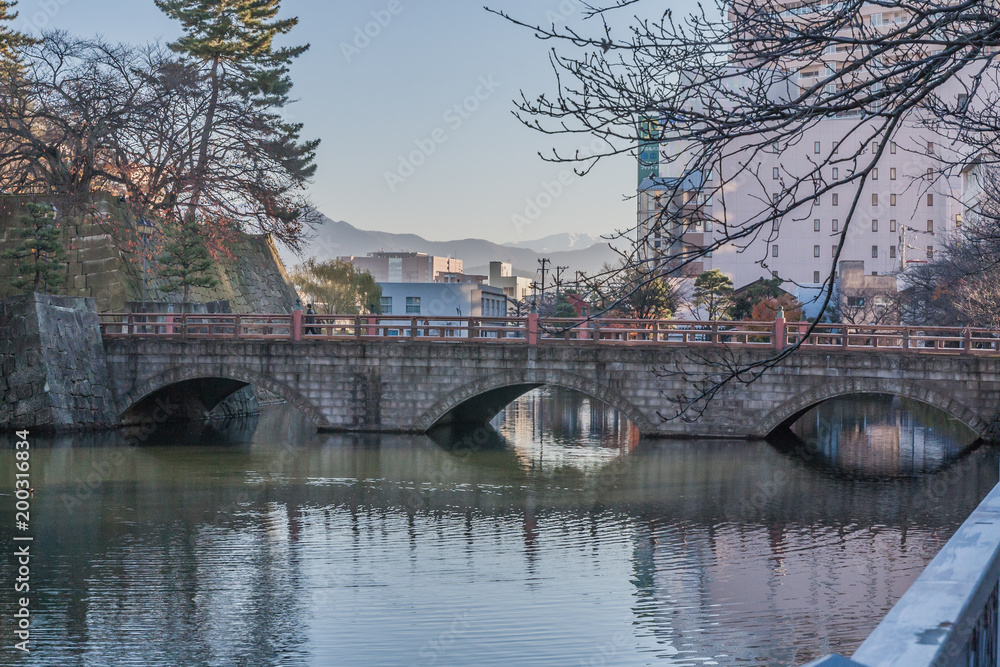 Naklejka premium 秋の福井城跡の風景
