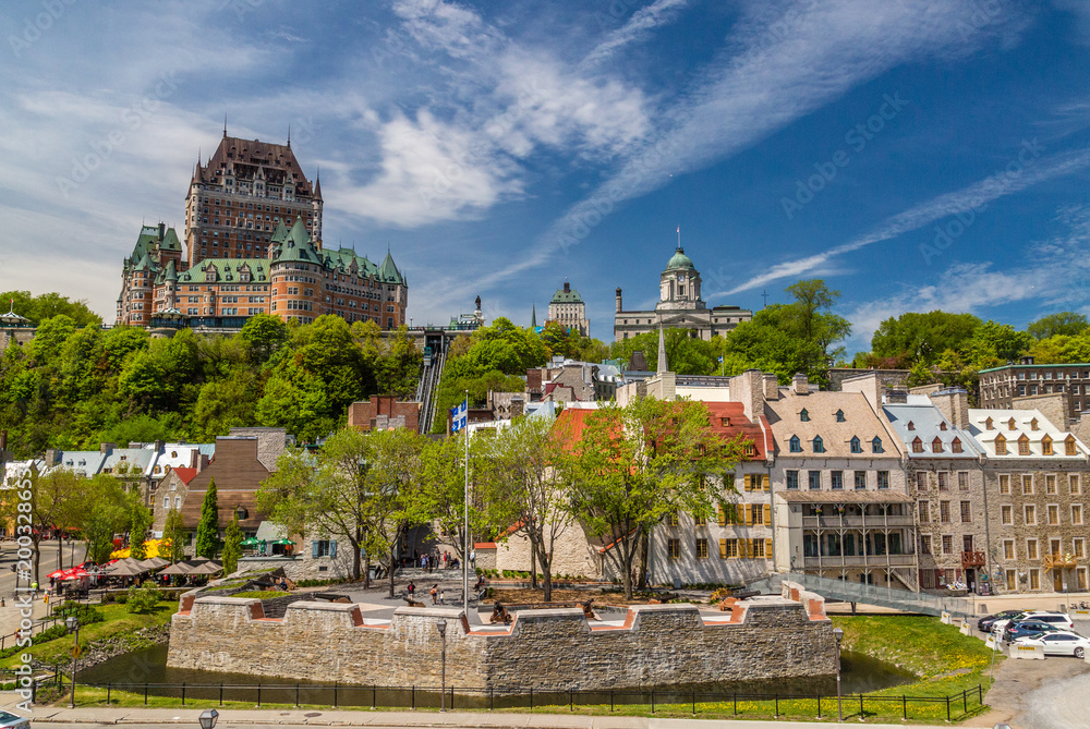 Naklejka premium Miasto Quebec