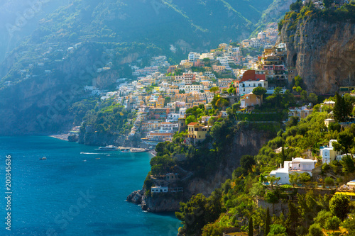 Obraz na płótnie Morning view of Positano cityscape on coast line of mediterranean sea, Italy w salonie