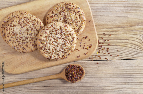 Cookie with seeds