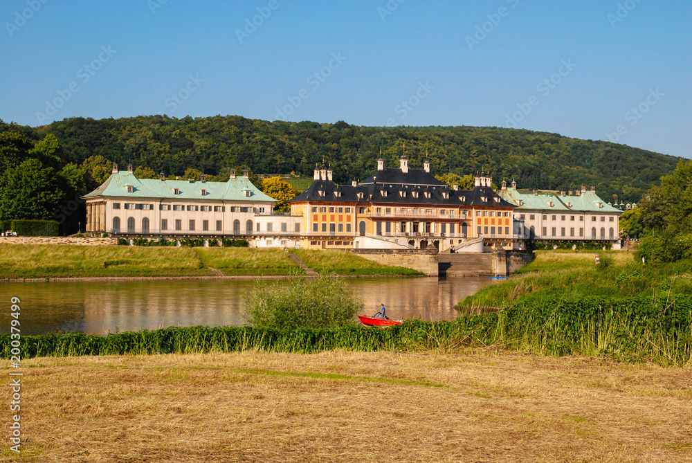 Fototapeta premium Pillnitz castle
