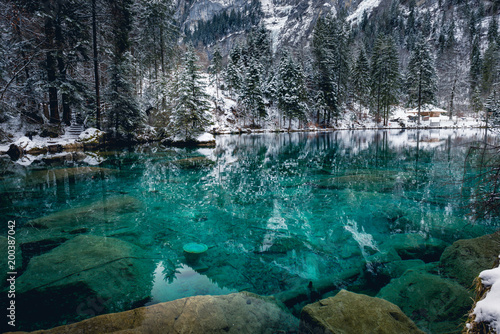 Blausee im Winter, Kandersteg, Berner Oberland