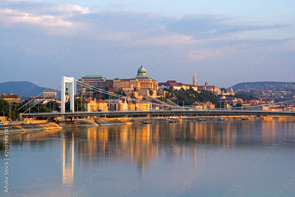 Obraz premium Budapest Castle Hill view across the river