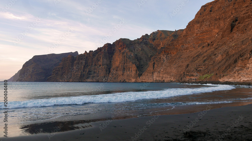 Sunset cliffs of Los Gigantes