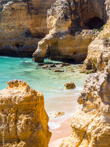 Obraz na płótnie Praia de Sao Rafael (Sao Rafael beach) in Algarve region, Portugal w salonie