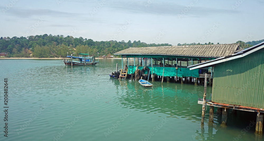 wooden houses on koh chang