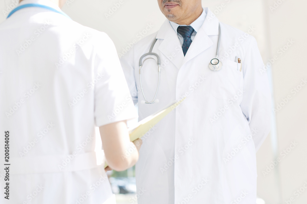 医師と看護師 医師と看護師