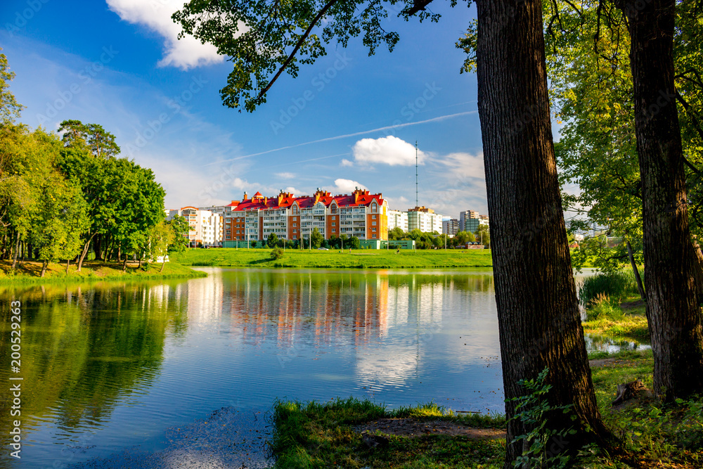 Obraz premium Ponds in park-manors Belkino in the summer, Russia