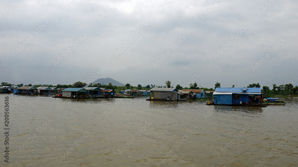 tonle sap flaoting village