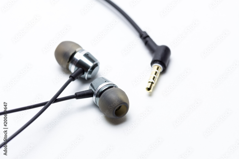 Auriculares in-ear o intrauriculares Auriculares in-ear o intrauriculares