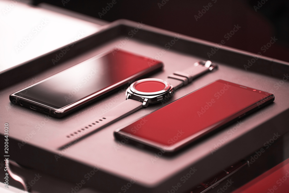 smartphone smart watch technology gadgets communication smartphone smart watch technology gadgets communication