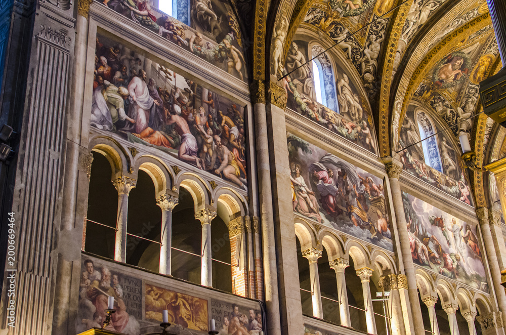 Fototapeta premium Parma cathedral in Italy