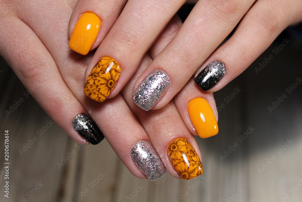 design drawing on nails design drawing on nails