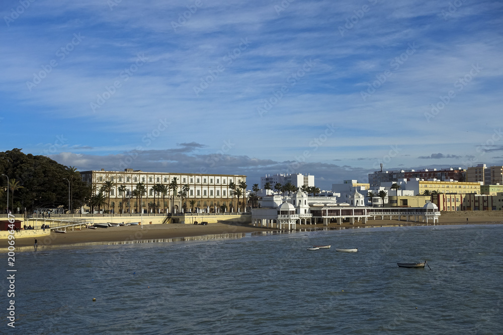 Obraz premium walk at the pier (sea port) of Cadiz, Spain, Andalusia, Campo del Sur