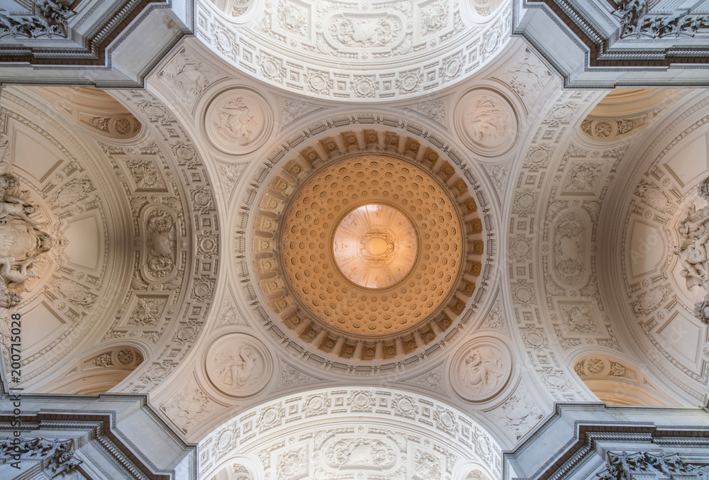 Interiors of San Francisco City Hall. The Dome in the Main Rotunda.