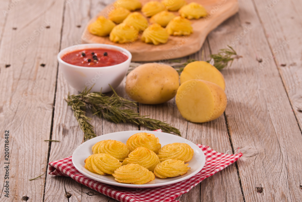 Duchess potatoes. Duchess potatoes.