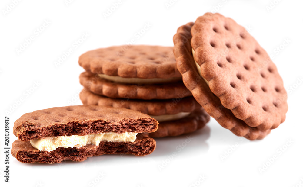 dark chocolate biscuits with a light filling. dark chocolate biscuits with a light filling.