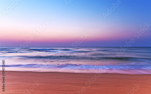 Fototapeta Naklejka Na Ścianę i Meble -  Purple Dawn Seascape