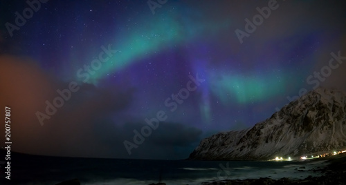 Aurora ылн in Skaftafell, iceland © luchschenF