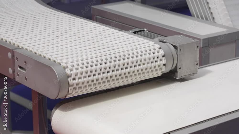 Empty Plastic Conveyor Belt in Factory Empty Plastic Conveyor Belt in Factory