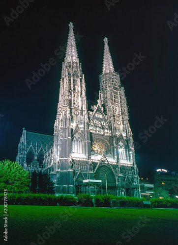 Canvas Print Votivkirche, Vienna