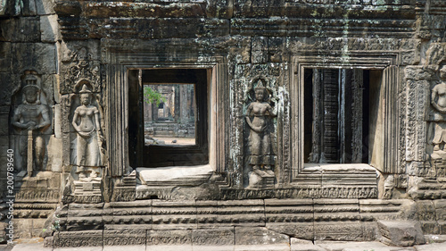ankor wat temple complex © chriss73