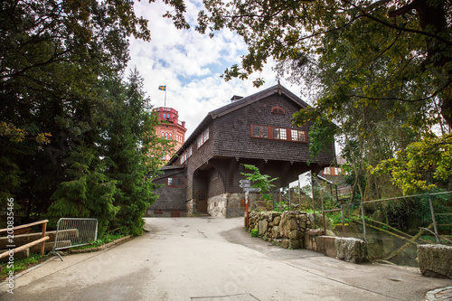 Old wooden house and Bredablick tower
