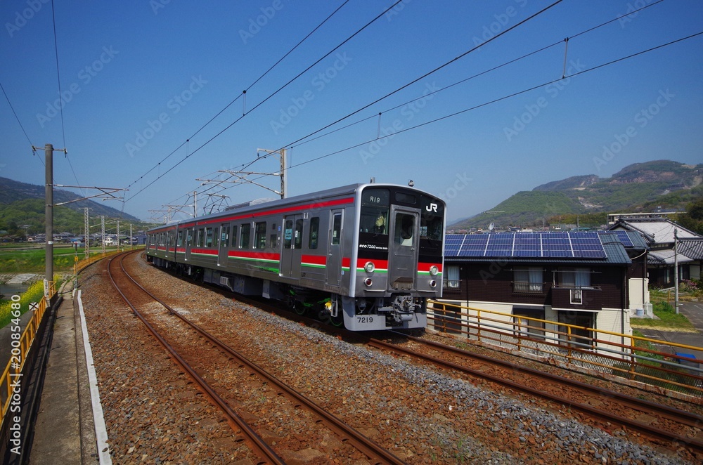 四国を走る普通電車