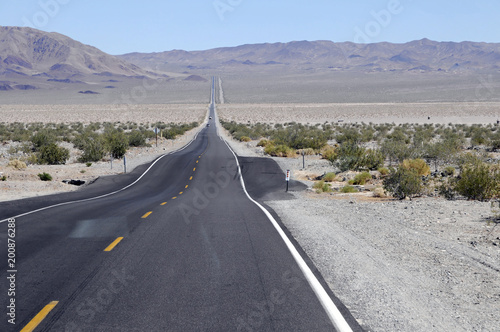 Landesstraße 178 im Tal des Todes, Death Valley Nationalpark, Kalifornien, USA, Nordamerika