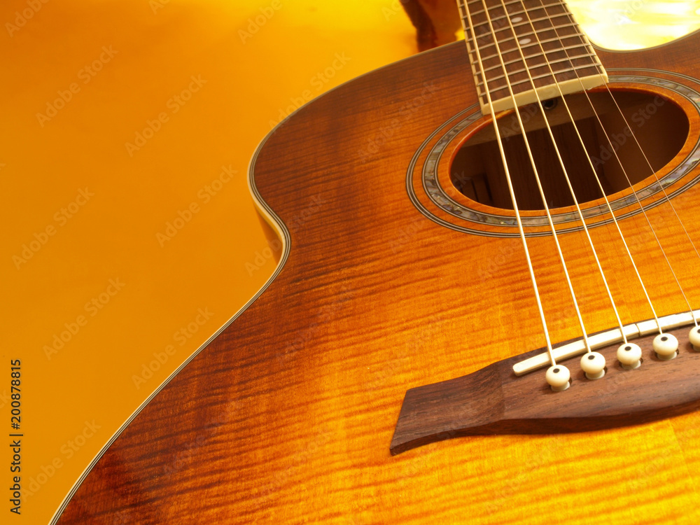 Obraz premium Gold guitar