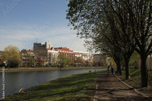 Frühling an der Spree in Berlin-Charlottenburg