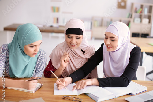 Muslim women in traditional...