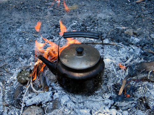 Smoked aluminum kettle