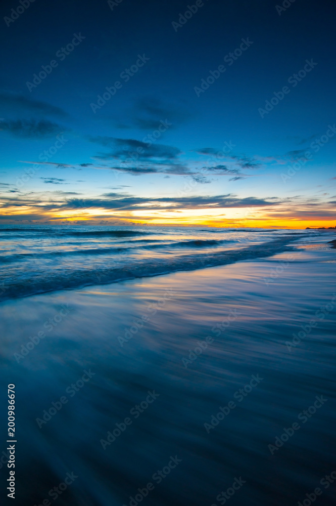 Fototapeta premium great motion at Ketaping beach, West Sumtra