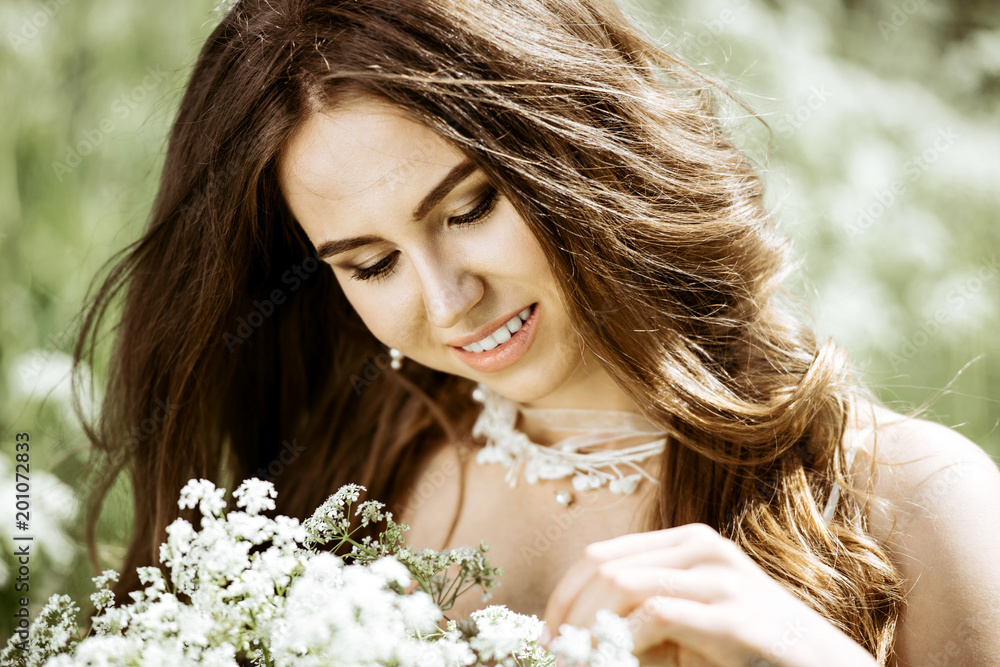 Closeup brunette bride with fashion wedding hairstyle and makeup Closeup brunette bride with fashion wedding hairstyle and makeup