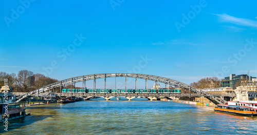 Viaduc d'Austerlitz, a metro bridge across the Seine in Paris photo