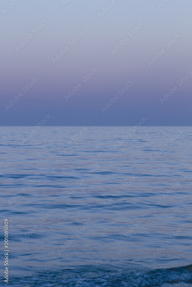 Obraz premium the sea at dusk